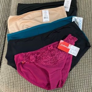 Various panties (sz m and 8)